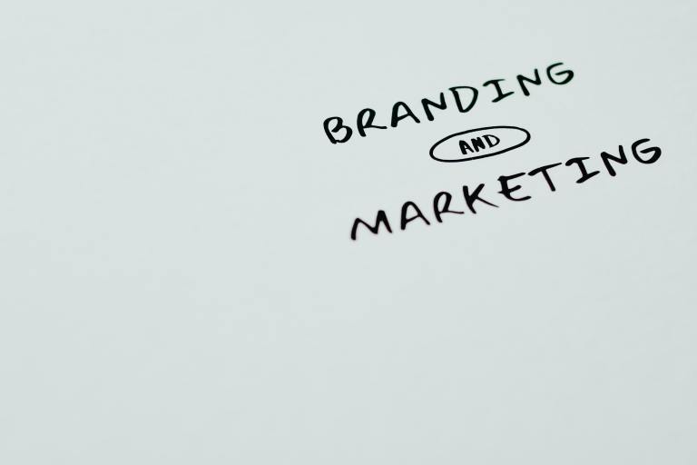 Read more about the article Branding vs Marketing and Why Your Purpose Brand Needs Both